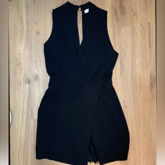 Astr Black Midi Dress - Picture 2 of 12